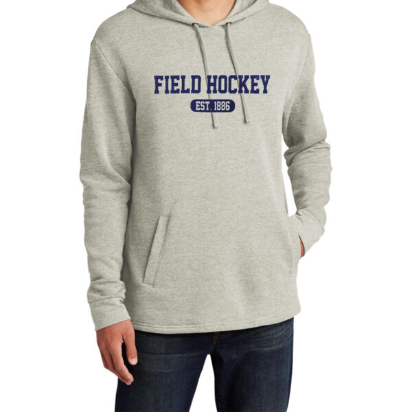 field-hockey-est-crew-sweatshirt-oatmeal-with-model